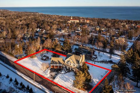 Tiny photo for 2610 E 8th St, Duluth, MN 55812 (MLS # 6123629)