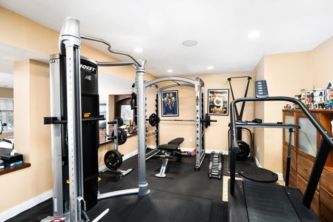 Tiny photo for 2610 E 8th St, Duluth, MN 55812 (MLS # 6123629)