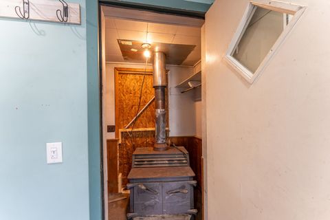 Tiny photo for 25 4th Ave, Soudan, MN 55782 (MLS # 6122765)