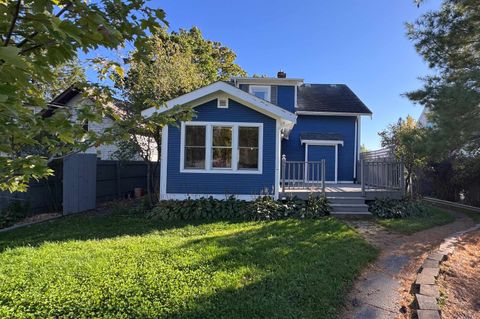Tiny photo for 5215 Avondale St, Duluth, MN 55804 (MLS # 6122347)