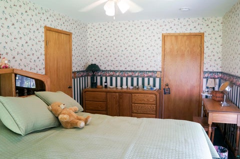 Tiny photo for 5845 North Shore Dr, Duluth, MN 55804 (MLS # 6127070)