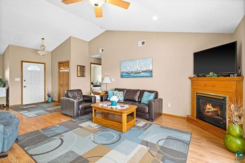 Tiny photo for 615 W Dickson St, Duluth, MN 55808 (MLS # 6124876)