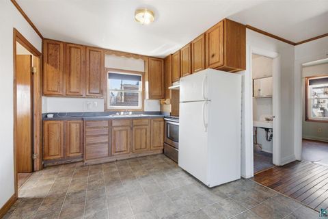 Tiny photo for 216 1st St SW ST, Chisholm, MN 55719 (MLS # 6126689)