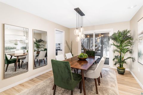 Tiny photo for 630 Valley Dr, Duluth, MN 55804 (MLS # 6124194)