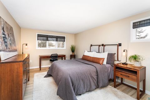 Tiny photo for 630 Valley Dr, Duluth, MN 55804 (MLS # 6124194)