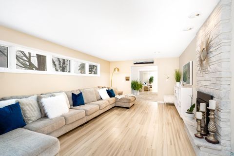 Tiny photo for 630 Valley Dr, Duluth, MN 55804 (MLS # 6124194)