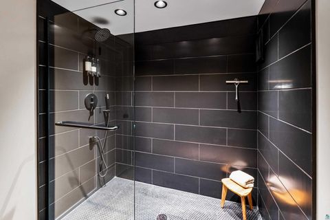 Tiny photo for 630 Valley Dr, Duluth, MN 55804 (MLS # 6124194)