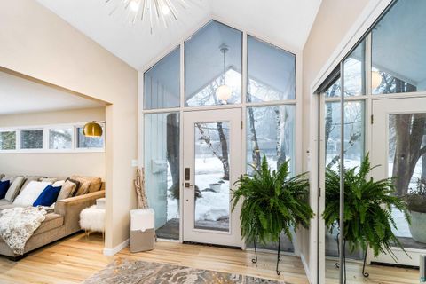 Tiny photo for 630 Valley Dr, Duluth, MN 55804 (MLS # 6124194)