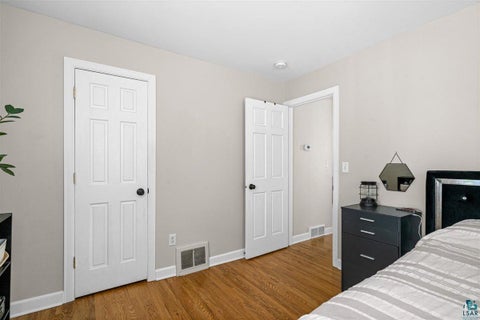Tiny photo for 1410 Fern Ave, Duluth, MN 55805 (MLS # 6127286)