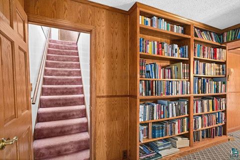 Tiny photo for 145 E Toledo St, Duluth, MN 55811 (MLS # 6125455)