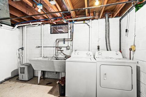 Tiny photo for 105 Lyons St, Duluth, MN 55811 (MLS # 6123233)