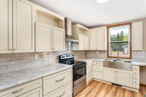 Tiny photo for 1515 101st Ave W AVE, Duluth, MN 55808 (MLS # 6127113)