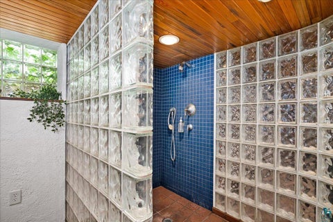 Tiny photo for 409 Maryland St, Duluth, MN 55803 (MLS # 6127961)