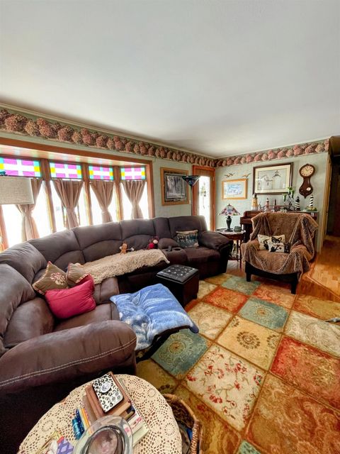 Tiny photo for 22 Hays Cr Cir, Silver Bay, MN 55614 (MLS # 6123307)