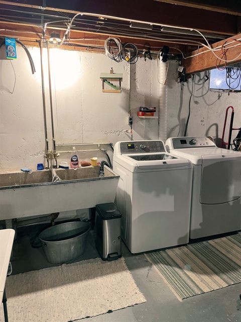 Tiny photo for 22 Hays Cr Cir, Silver Bay, MN 55614 (MLS # 6123307)