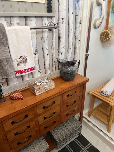 Tiny photo for 22 Hays Cr Cir, Silver Bay, MN 55614 (MLS # 6123307)