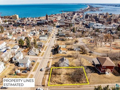 Tiny photo for 2 W 7th St, Duluth, MN 55802 (MLS # 6124888)