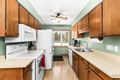 Tiny photo for 110 Grove St, Proctor, MN 55810 (MLS # 6123121)