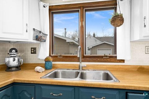 Tiny photo for 509 S 71st Ave W Ave, Duluth, MN 55807 (MLS # 6125577)