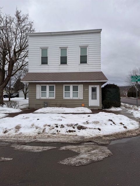 Photo of 201 S 57th Ave W Ave, Duluth, MN 55807 (MLS # 6123464)