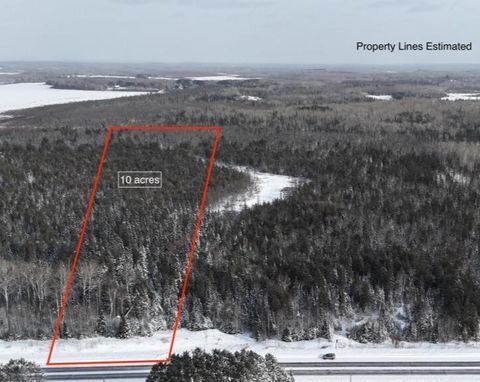 Photo of 10 Lavaque Rd, Duluth, MN 55802 (MLS # 6123416)