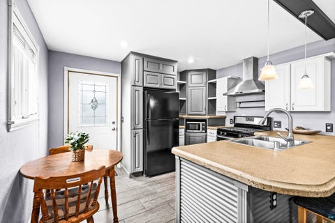 Tiny photo for 832 Charles Ave, Duluth, MN 55807 (MLS # 6126661)