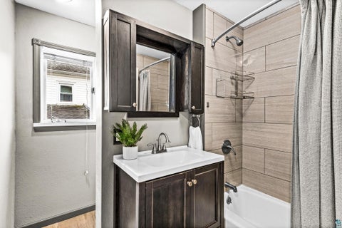 Tiny photo for 832 Charles Ave, Duluth, MN 55807 (MLS # 6126661)