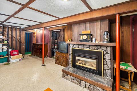 Tiny photo for 832 N 43rd Ave W AVE, Duluth, MN 55807 (MLS # 6126797)