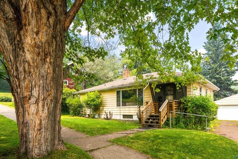 Tiny photo for 832 N 43rd Ave W AVE, Duluth, MN 55807 (MLS # 6126797)
