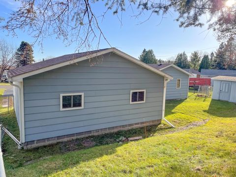 Tiny photo for 48 Davis Dr, Silver Bay, MN 55614 (MLS # 6122958)