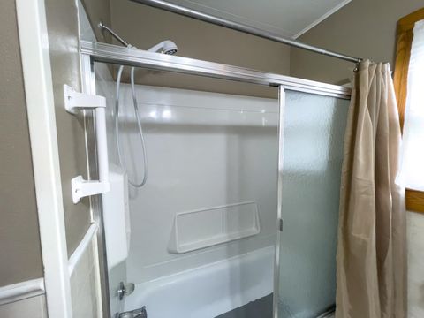 Tiny photo for 48 Davis Dr, Silver Bay, MN 55614 (MLS # 6122958)