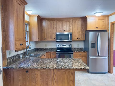 Tiny photo for 48 Davis Dr, Silver Bay, MN 55614 (MLS # 6122958)