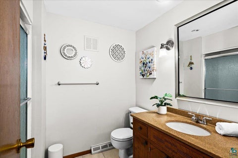 Tiny photo for 1947 Hartley Rd, Duluth, MN 55803 (MLS # 6127582)