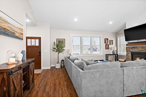 Tiny photo for 4320 Thielke Cir, Hermantown, MN 55811 (MLS # 6123880)