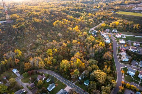 Tiny photo for 2 W 10th St, Duluth, MN 55806 (MLS # 6123258)