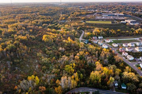 Tiny photo for 2 W 10th St, Duluth, MN 55806 (MLS # 6123258)