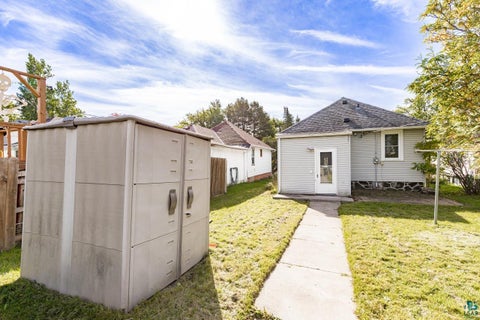 Tiny photo for 117 4th St, Proctor, MN 55810 (MLS # 6128288)