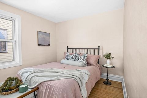 Tiny photo for 727 W 1st St, Duluth, MN 55806 (MLS # 6123134)