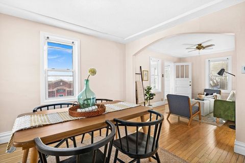 Tiny photo for 727 W 1st St, Duluth, MN 55806 (MLS # 6123134)