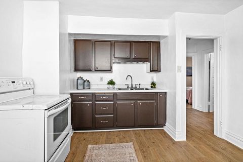 Tiny photo for 727 W 1st St, Duluth, MN 55806 (MLS # 6123134)