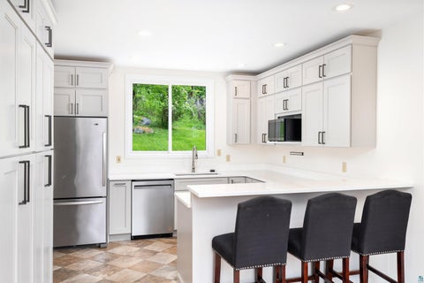 Tiny photo for 2701 E 2nd St, Duluth, MN 55812 (MLS # 6126061)