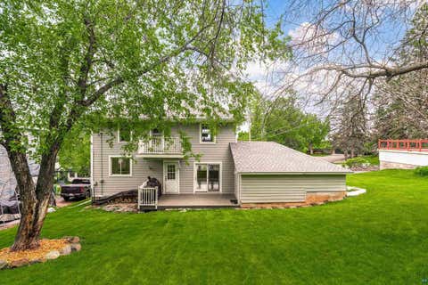 Tiny photo for 2701 E 2nd St, Duluth, MN 55812 (MLS # 6126061)