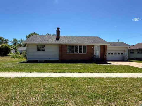 Photo of 607 3rd St NE ST, Chisholm, MN 55719 (MLS # 6126050)