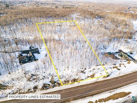 Tiny photo for 93 W Skyline Pkwy, Duluth, MN 55810 (MLS # 6123876)