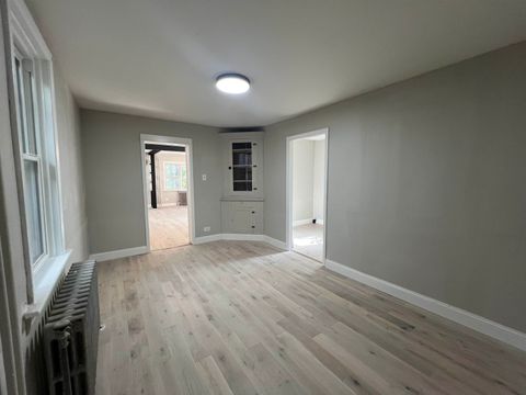Tiny photo for 119 S 61st Ave W Ave, Duluth, MN 55807 (MLS # 6122425)