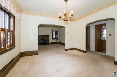 Tiny photo for 226 W College St, Duluth, MN 55812 (MLS # 6124286)