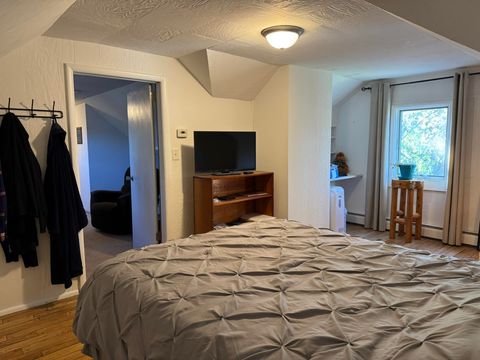 Tiny photo for 110 E Chisholm St, Duluth, MN 55803 (MLS # 6122397)