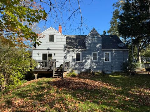 Tiny photo for 110 E Chisholm St, Duluth, MN 55803 (MLS # 6122397)