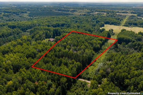 Photo of 1 Crosby Rd, Esko, MN 55733 (MLS # 6127822)
