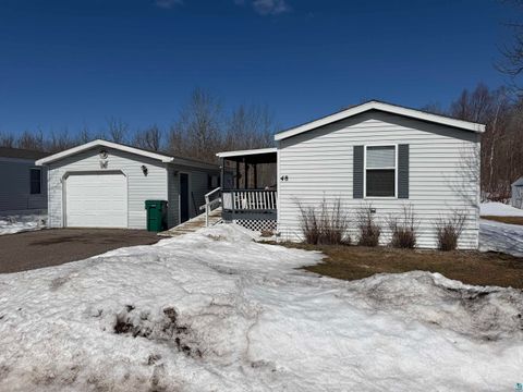 Photo of 48 Arbutus Dr, Duluth, MN 55810 (MLS # 6124157)